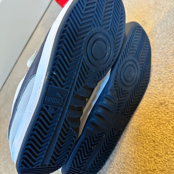 Puma California Shoes - Picture 5 of 6